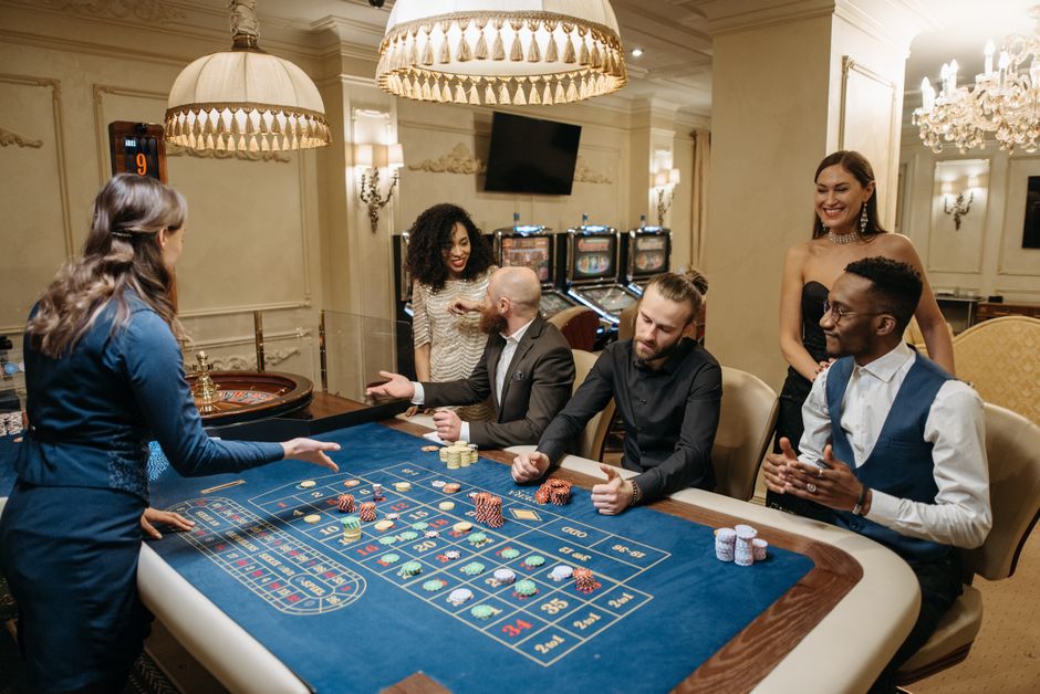 The Evolution and Appeal of Slot Online: A Modern Take on Classic Gaming
